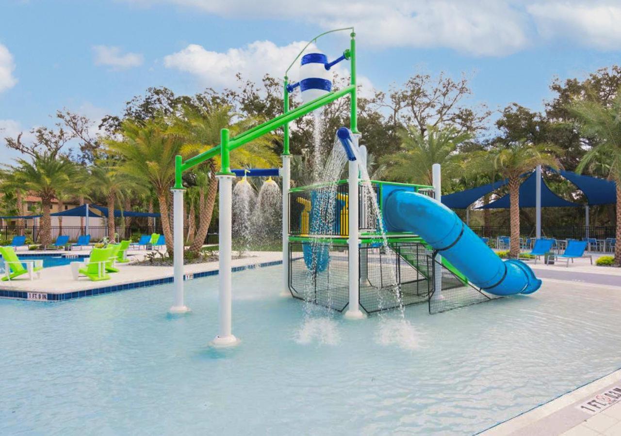 Stunning 9Br Home - Family Resort With Private Pool, Hot Tub, Games Room And Bbq! Kissimmee Exterior photo