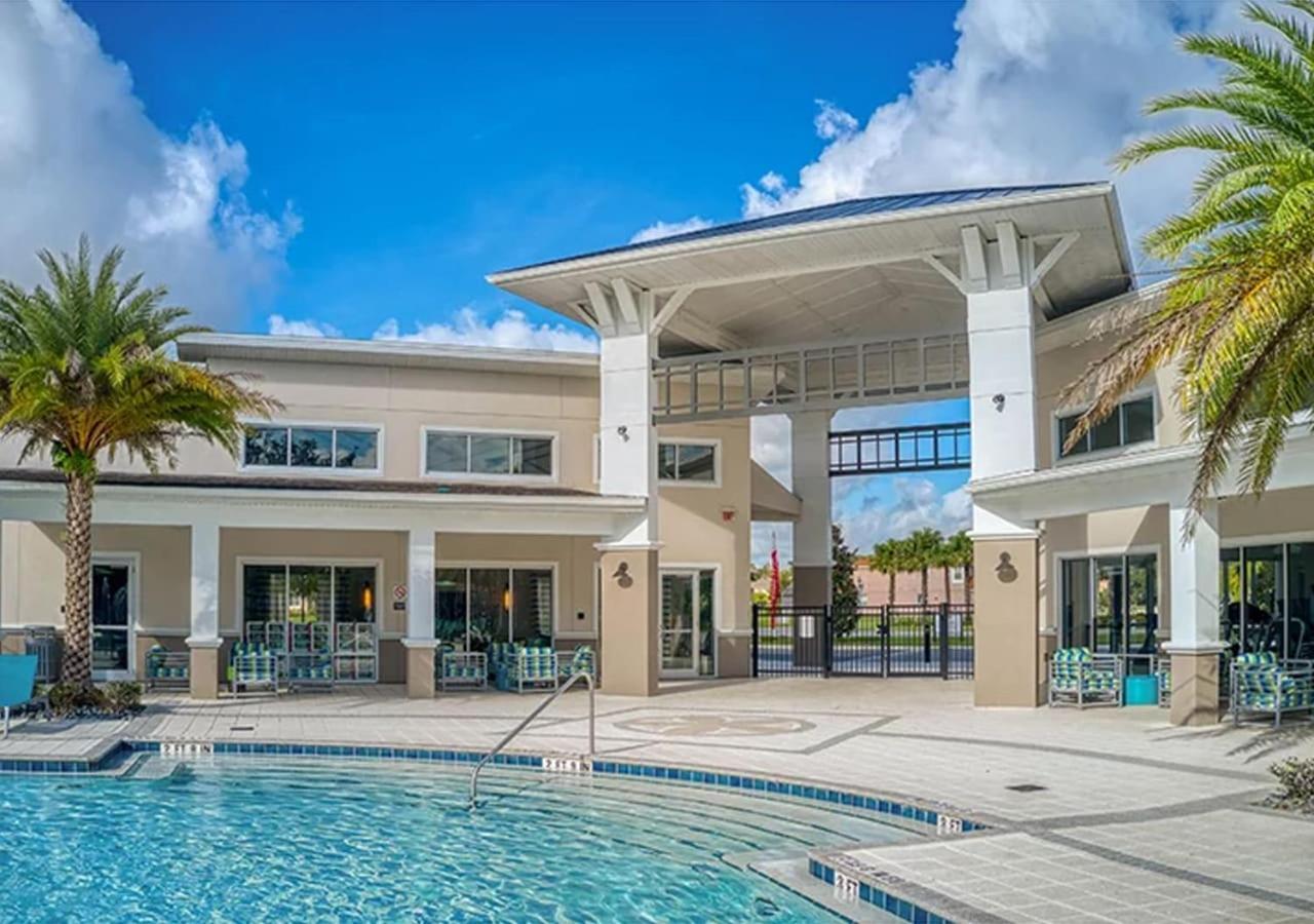 Stunning 9Br Home - Family Resort With Private Pool, Hot Tub, Games Room And Bbq! Kissimmee Exterior photo